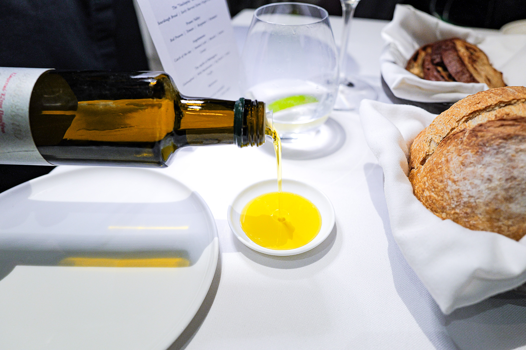 Oliveoilpour.Zillers