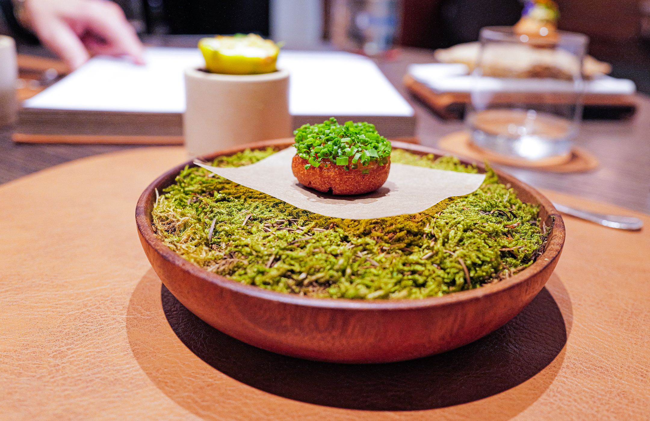 Hemicycle snack 1